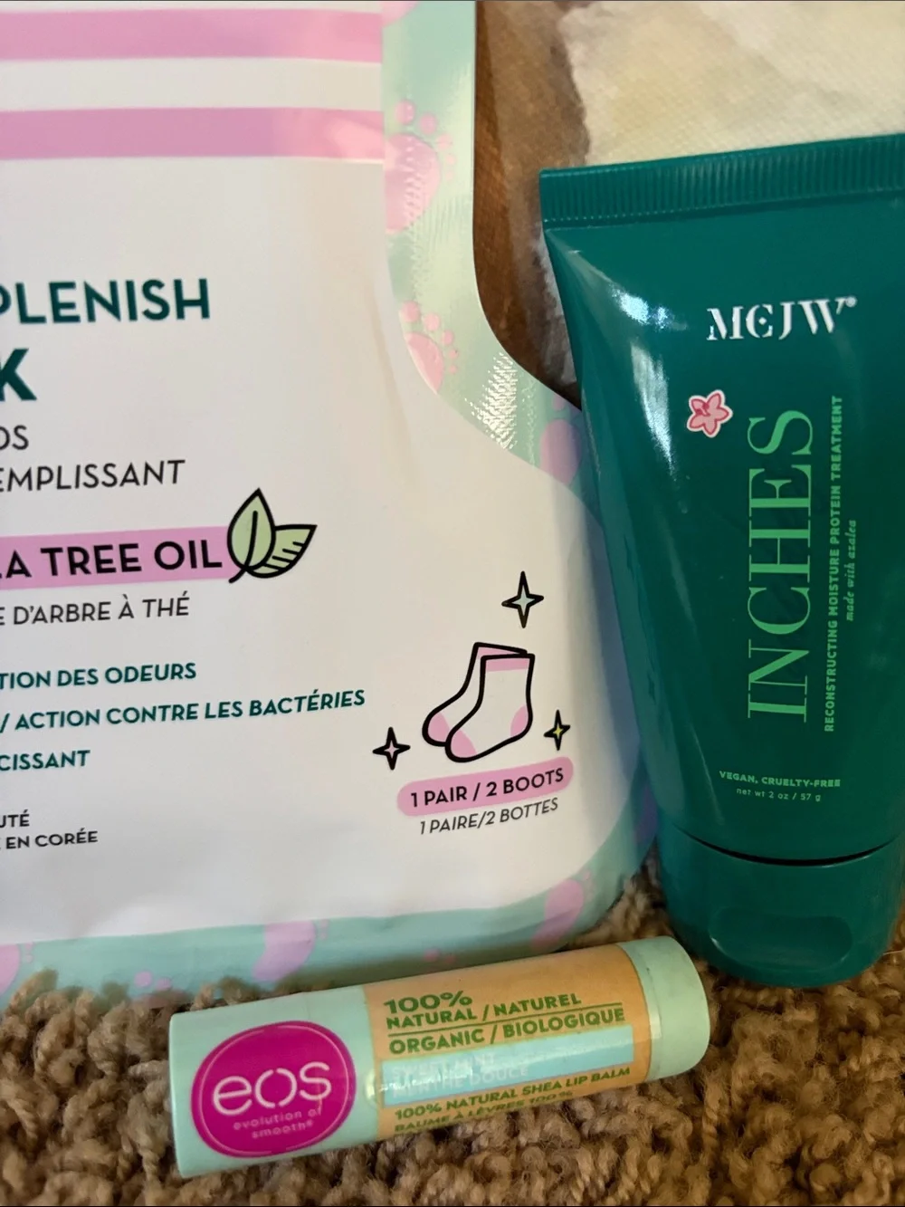 The Crème Shop Refresh & Replenish Foot Mask with Lip Balm + MCJW Bundle